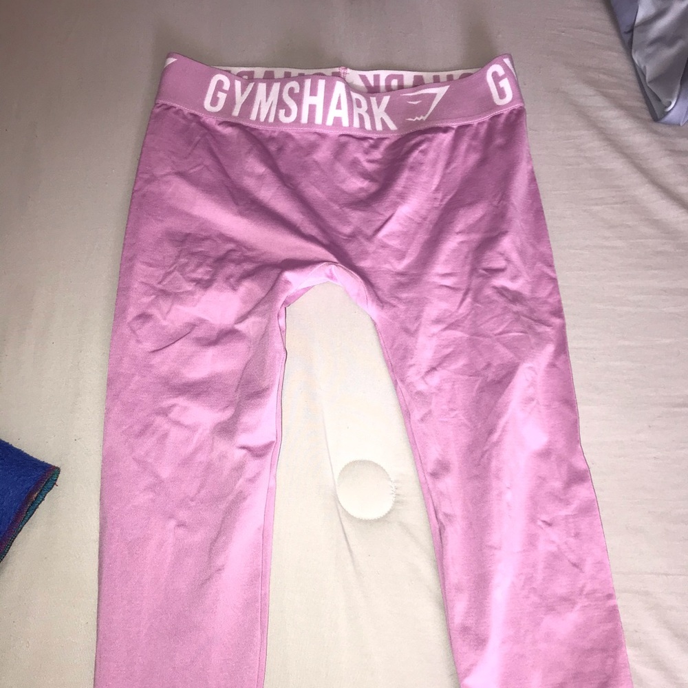 pink gym shark leggings